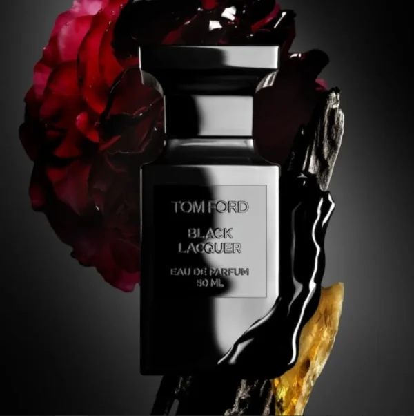 عطر بلاك لاكر من توم فورد